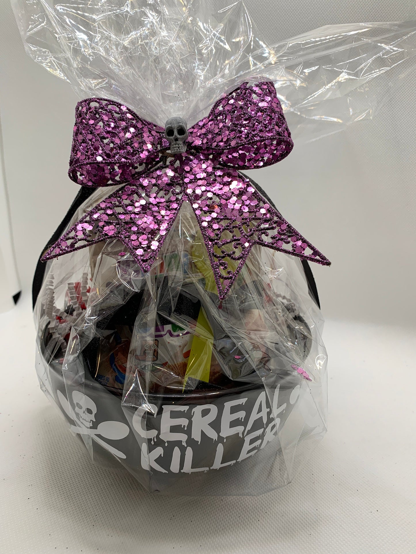Cereal Killer gift set with bowl, spoon, and cereal! Perfect for Halloween, horror movie lover or true crime fan!