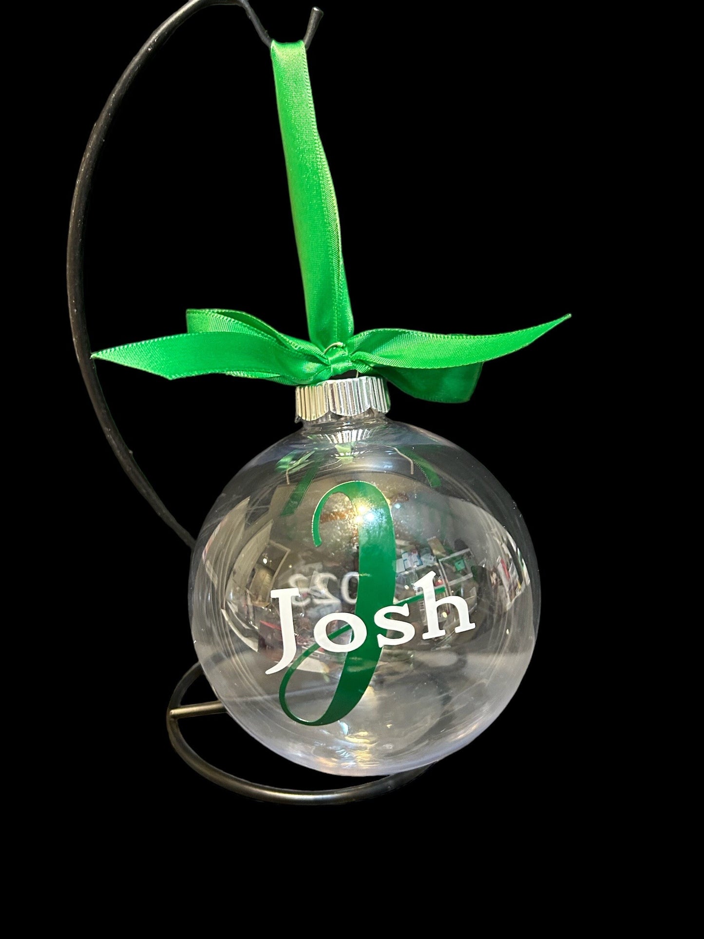 Personalized money ornament- creative way to give cash at Christmas! Money not included